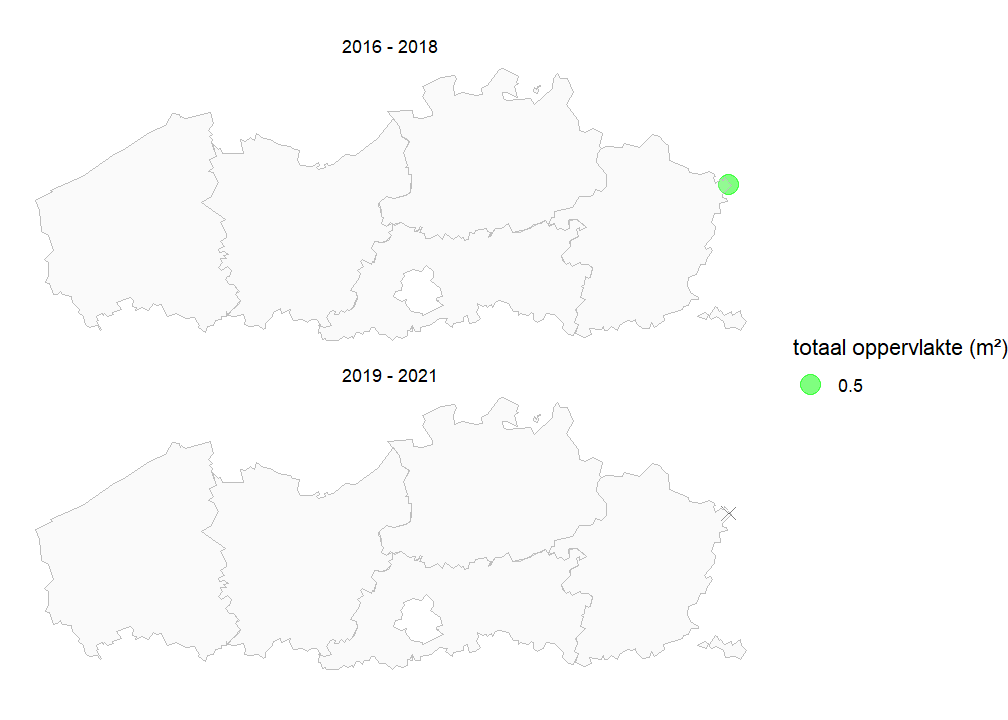 Kaart met totale populatiegrootte van Plat fonteinkruid per locatie voor de periode 2016-2018 en 2019-2021. Als een soort niet werd waargenomen, geven we dit weer met een X.