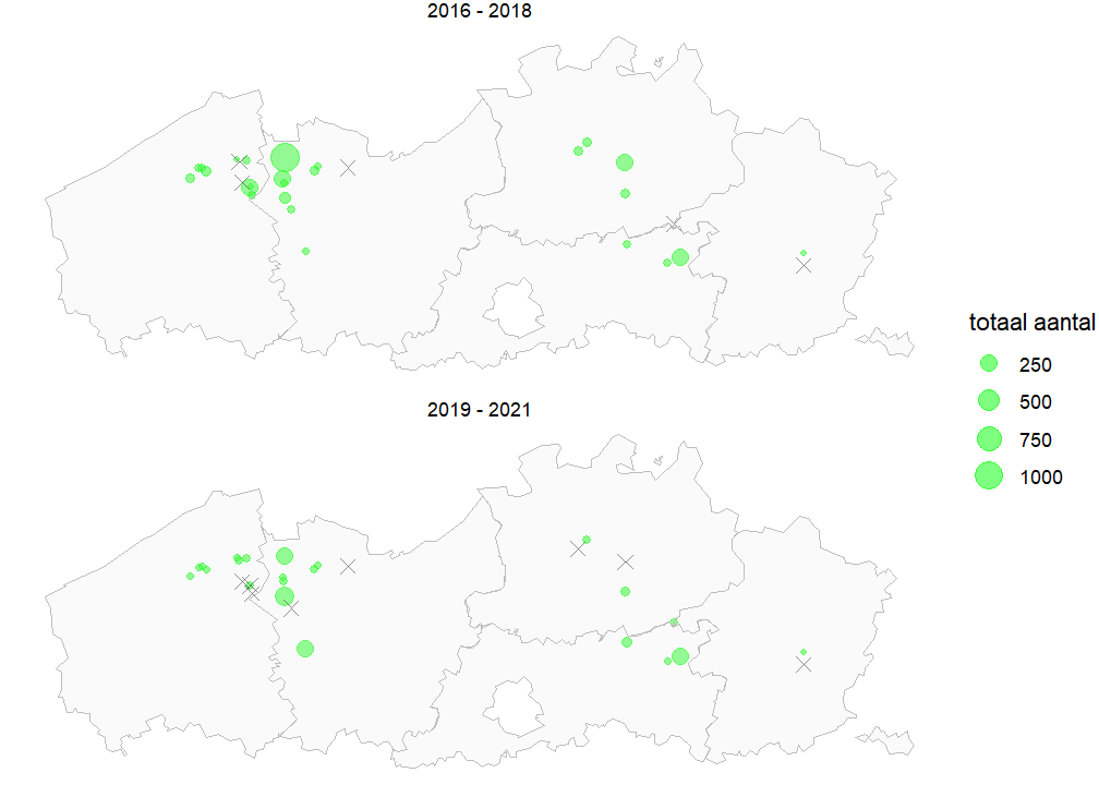 Kaart met totale populatiegrootte van Grote bremraap per locatie voor de periode 2016-2018 en 2019-2021. Als een soort niet werd waargenomen, geven we dit weer met een X.
